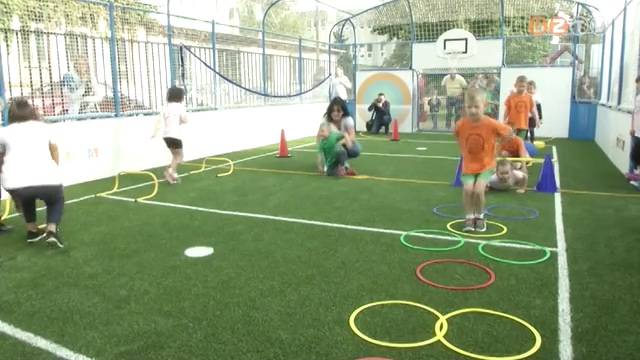 Újabb szombathelyi óvodában készült el multifunkcionális sportpálya Újabb szombathelyi óvodában készült el multifunkcionális sportpálya