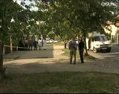 K�tszer �lt a f�rfi