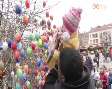 K�sz�l a v�ros a H�sv�tra