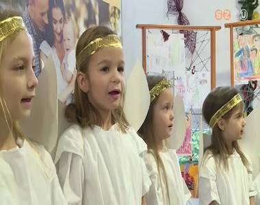 Ovis rajzp�ly�zat a csal�dr�l �s az �nnepr�l