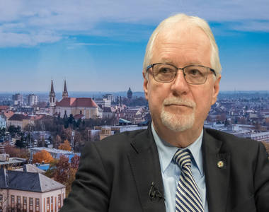 Magyar Arany �rdemkereszt kit�ntet�st kapott Lovass Tibor