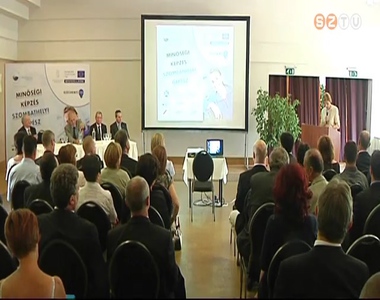 Uni�s t�mogat�s a du�lis g�p�szm�rn�kk�pz�sre