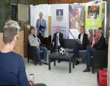 Foci VB-s szurkol�i z�na a Ferences kertben