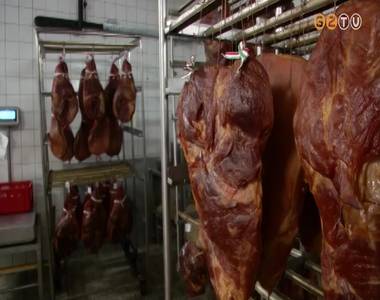 H�sv�tkor az �ves �tlagos mennyis�g t�bbsz�r�s�t fogyasztjuk f�st�lt h�sb�l