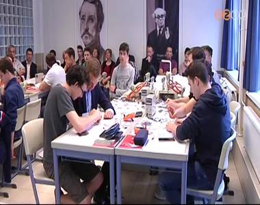 Krist�lytiszta Elektronika