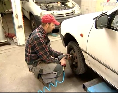 Ha tavasz, akkor gumicsere