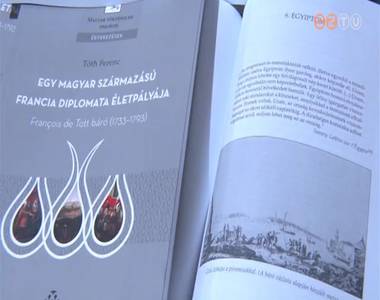 K�nyv Francois de Tott b�r� kalandos �let�tj�r�l