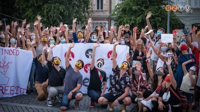 Szombathelyen is kiálltak a Színház- és Filmművészeti Egyetem hallgatói mellett Szombathelyen is kiálltak a Színház- és Filmművészeti Egyetem hallgatói mellett