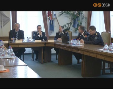 A ment�k, a t�zolt�k, a rend�rs�g �s a k�z�tkezel� is felk�sz�lt a rendk�v�li id�j�r�s okozta probl�m�k kezel�s�re