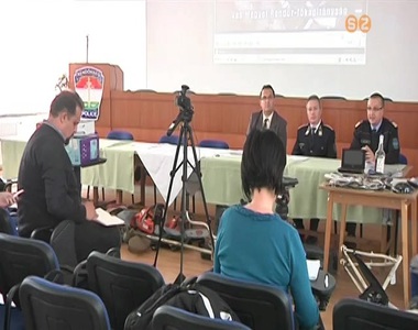 Nappal iskol�ba j�rtak, �jszaka pedig aut�kat t�rtek fel �s ker�kp�rokat loptak