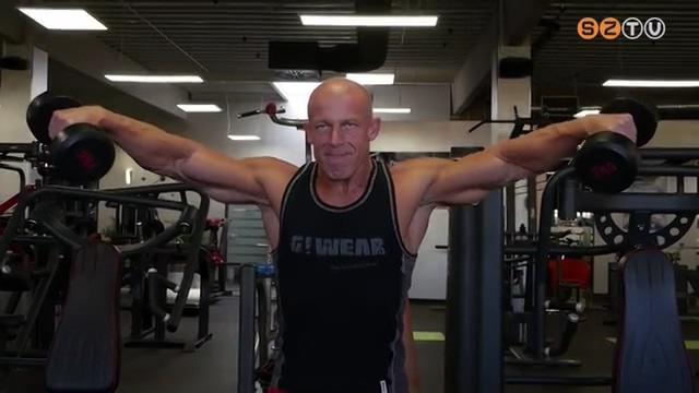 Gerincműtét és rokkantnyugdíjazás után újra színpadon a szombathelyi testépítő Gerincműtét és rokkantnyugdíjazás után újra színpadon a szombathelyi testépítő