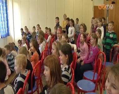 Rosszcsont Zénó jó szeretne lenni Rosszcsont Zénó jó szeretne lenni