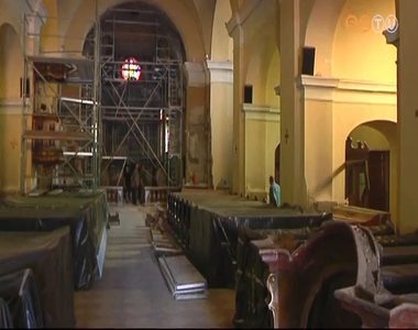 K�v�l-bel�l meg�jul a Szent M�rton templom