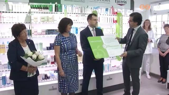 Megújult az oladi városrész tradicionális patikája Megújult az oladi városrész tradicionális patikája