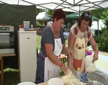 Hossz�ra ny�jtott�k a r�test a 14. R�tesfesztiv�lon Vasv�ron