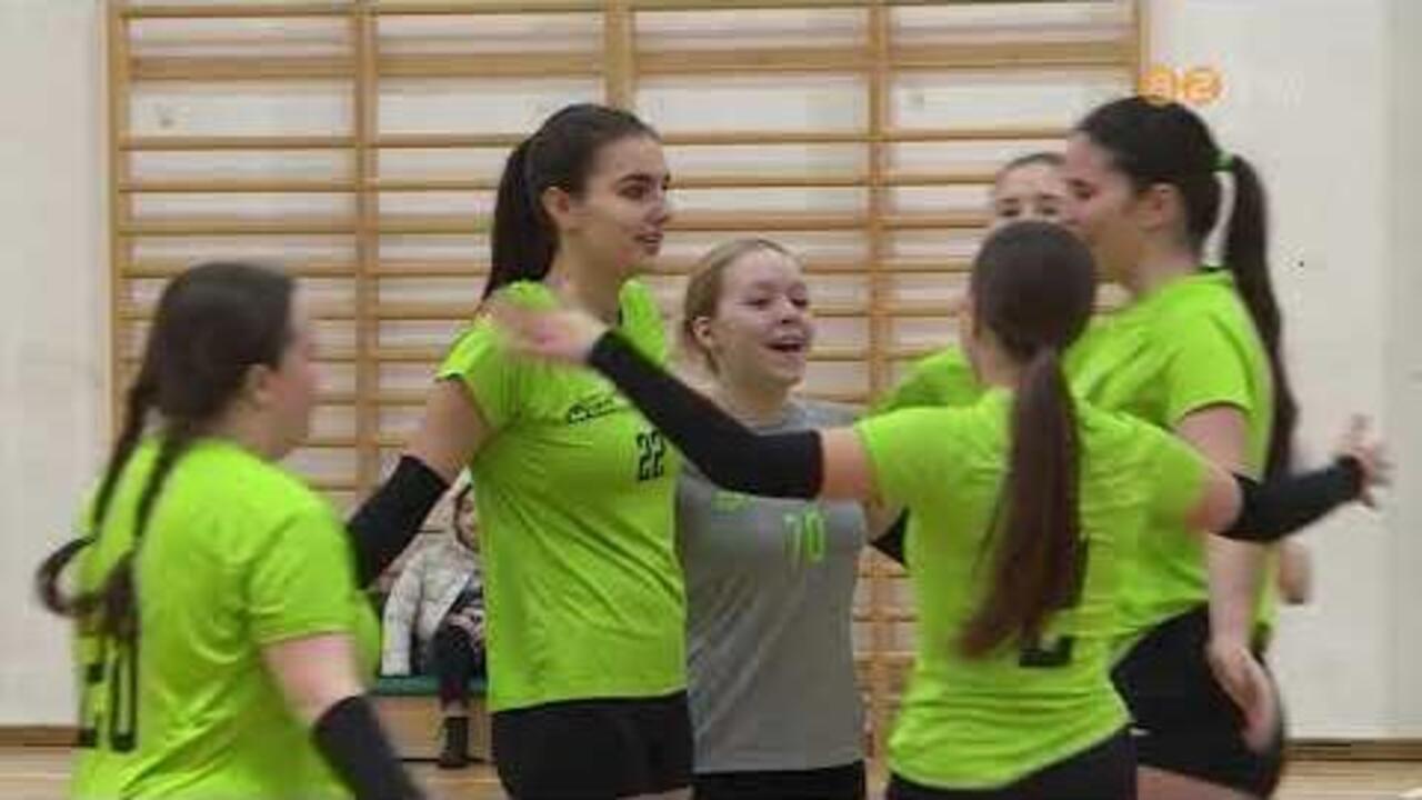 Visszav�gott az �szi veres�g�rt a Veszpr�mnek a Halad�s U17-es n�i r�plabda egy�ttes