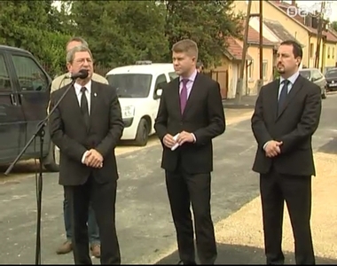 �tadt�k a meg�jult Hossz� utc�t