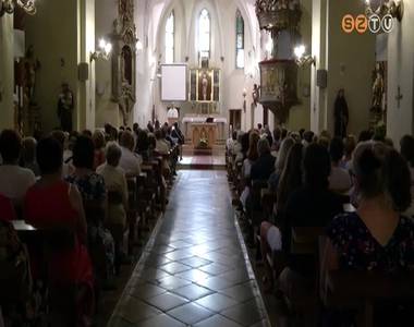 K�zszolg�lati dolgoz�khoz sz�lt a mise