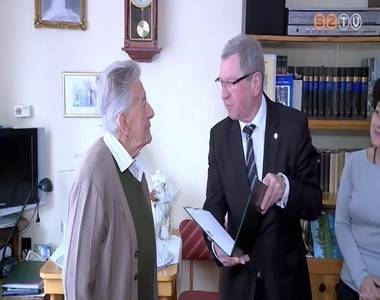 Sz�let�snapost k�sz�nt�tt a polg�rmester