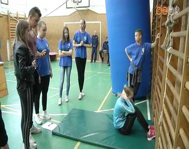 �ltal�nos iskol�soknak szerveztek teljes�tm�nynapot a Savaria szakk�pz� iskol�ban