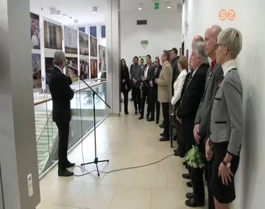 IX. Sajt�fot� Ki�ll�t�s