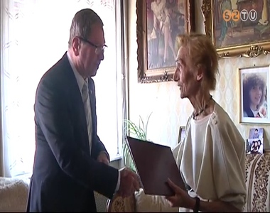 Sz�pkor�t k�sz�nt�tt a polg�rmester