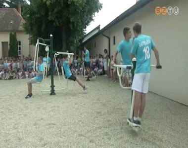 Fitneszparkot adtak �t a Gothard Jen� �ltal�nos Iskol�ban