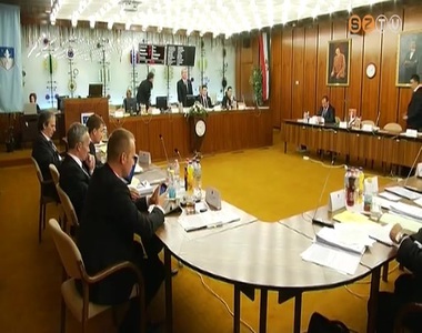 Emlékezés és a napirendi pontok elfogadása Emlékezés és a napirendi pontok elfogadása