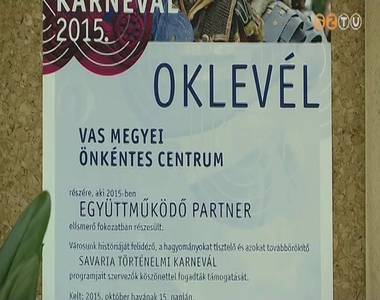 �nk�ntes seg�t�k jelentkez�s�t v�rj�k a karnev�lra