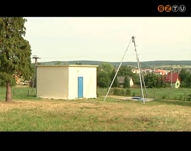 �j h�l�zatr�l kapj�k a vizet K�szeg egyik v�rosz�li ter�let�nek lak�i