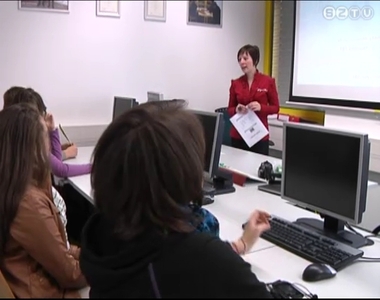 Nőnap alkalmából lányos napot tartottak ma az LUK Savaria Kft.-nél Nőnap alkalmából lányos napot tartottak ma az LUK Savaria Kft.-nél