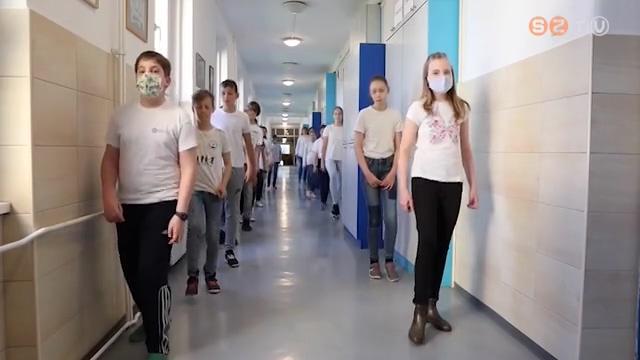 A Nyitra iskola is csatlakozott a Jerusalema kihíváshoz A Nyitra iskola is csatlakozott a Jerusalema kihíváshoz