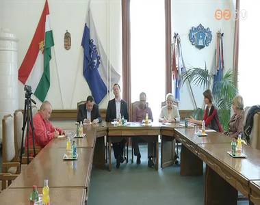 �llamtitk�r t�j�koz�dott a civil szervezetr�l