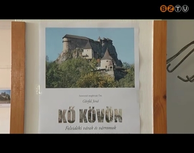 Felvidéki várak fotóiból nyílt kiállítás a Bolyai Galériában Felvidéki várak fotóiból nyílt kiállítás a Bolyai Galériában