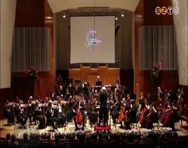 12 f�vel b�v�l a szimfonikus zenekar