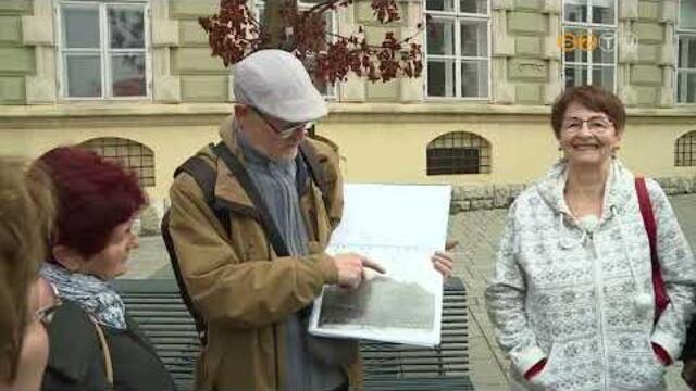 Az 1956-os forradalom helyszíneit érintő sétát szerveztek csütörtökön Szombathelyen Az 1956-os forradalom helyszíneit érintő sétát szerveztek csütörtökön Szombathelyen