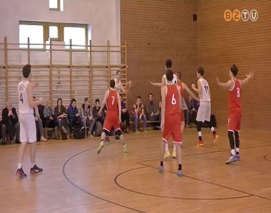 Sima tov�bbjut�s