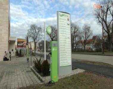 Az els� szombathelyi elektromos t�lt��llom�s