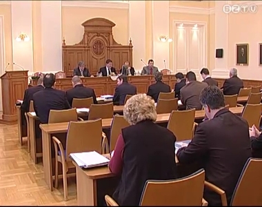 �l�sezett a megyegy�l�s