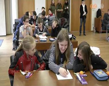 Madarak �s f�k napja