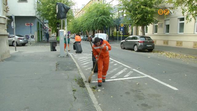 Megkezddtt a szombathelyi utck szi takartsa