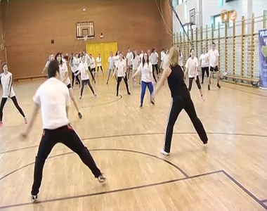 Sportos napot tartottak a Nagy Lajos Gimn�ziumban