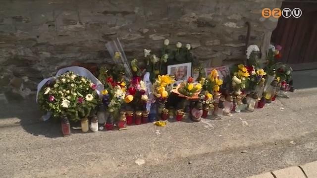 Zarándokhellyé vált Törőcsik Mari háza Zarándokhellyé vált Törőcsik Mari háza