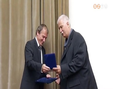 Kitüntetéseket adtak át a Semmelweis emléknapon a Markusovszky kórházban Kitüntetéseket adtak át a Semmelweis emléknapon a Markusovszky kórházban