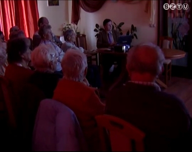 Egy Mariazell-i zarándokútról mesélt Horváth Sándor néprajzkutató az időseknek Egy Mariazell-i zarándokútról mesélt Horváth Sándor néprajzkutató az időseknek