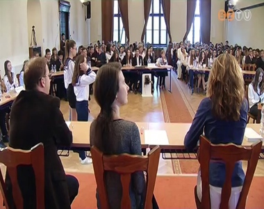 Premontrei tud�s tan�rok nyom�ban