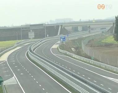 Elk�sz�lt az M86-os