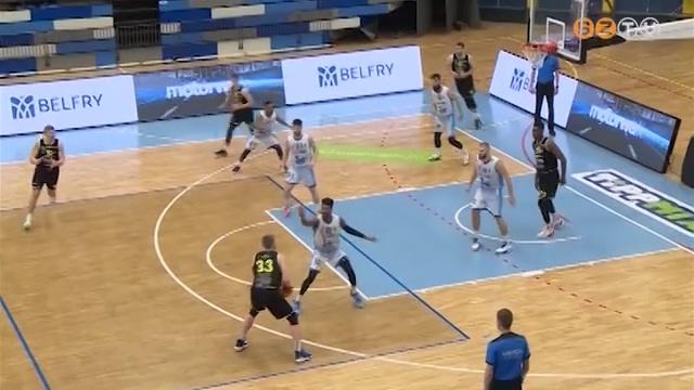 Megégett Kaposváron a Falco Megégett Kaposváron a Falco