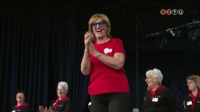 Szenior �r�mt�nc Fesztiv�lt tartottak vas�rnap az AGORA-ban